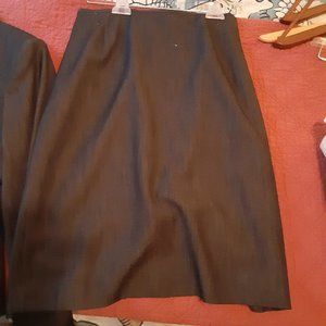 Calvin Klein Charcoal Grey/Brn Size 4 Skirt Suit
